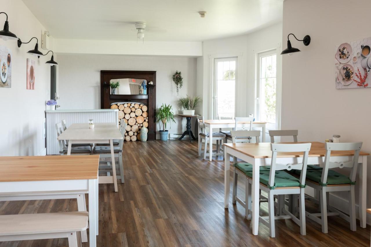 Pepperell Place Inn Inc. St. Peter's 外观 照片
